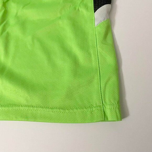 Puma Kids Tshirt Boys Size 5 Shirt Flaws - Picture 16 of 16